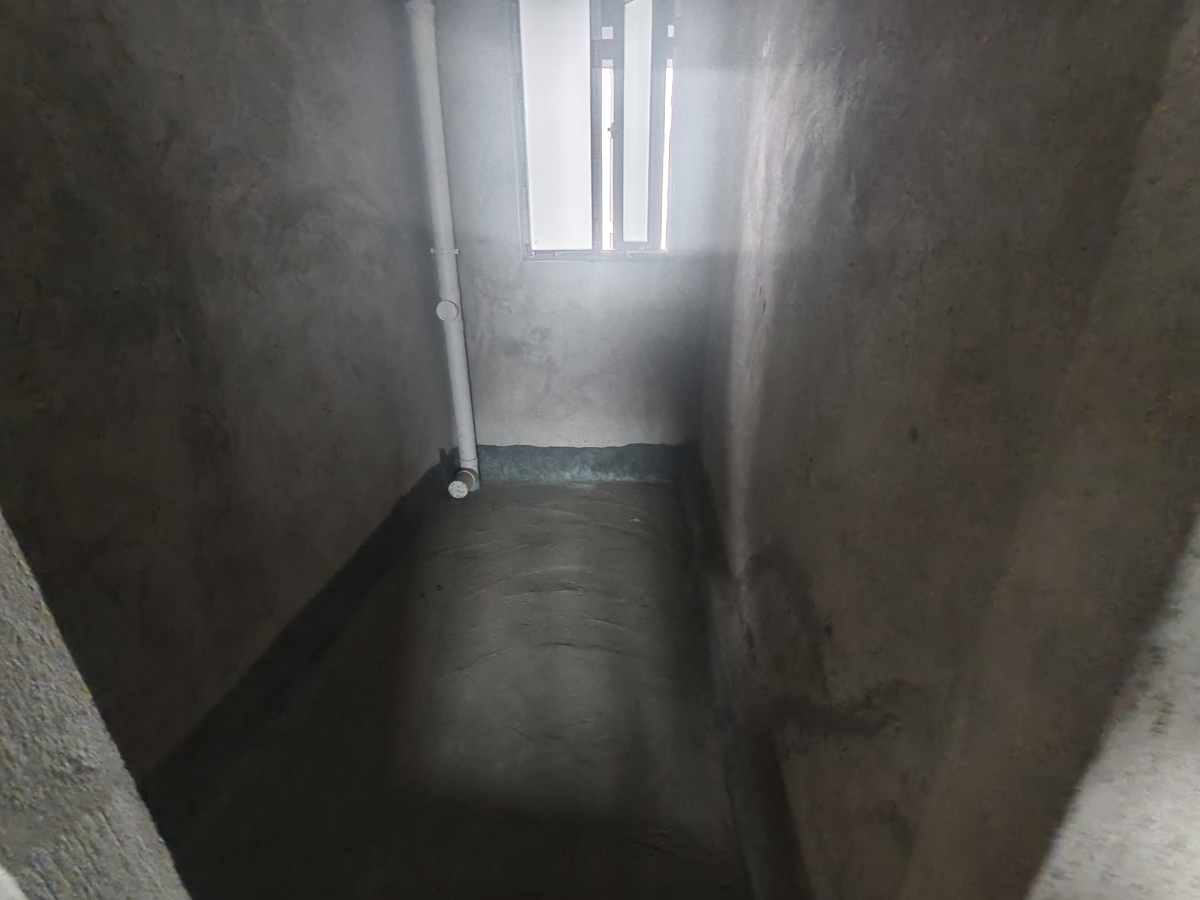 香逸玫瑰城，3室2厅2卫，123.00㎡，毛坯，售价58.00万 二手房